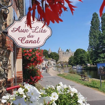 Aux Lits Du Canal Panzió Josselin Kültér fotó